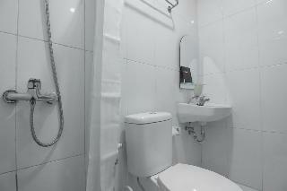 Reddoorz Near Itc Mangga Dua