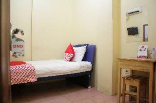 Hotel Oyo 145 Wisma Syariah Cmc