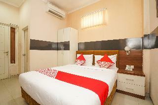 Hotel Oyo 450 Semampir Residence