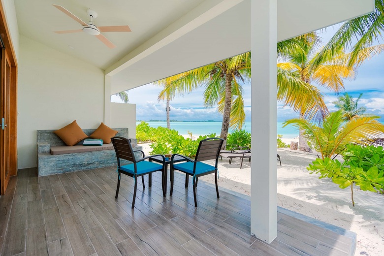 Hotel Rahaa Resort