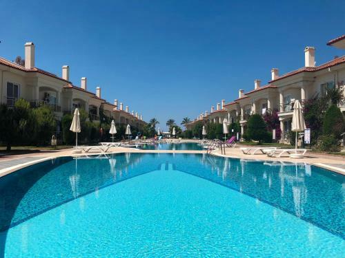 Sunset Beach Villas And Apartments