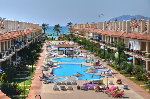 Sunset Beach Villas And Apartments