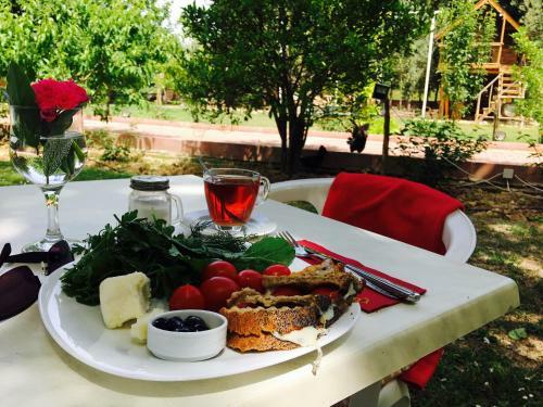 Hostal Mursel Pension Garden Hotel