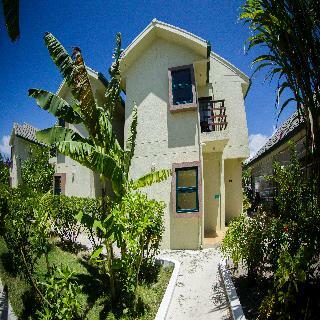 Pallazo Laamu Hotel
