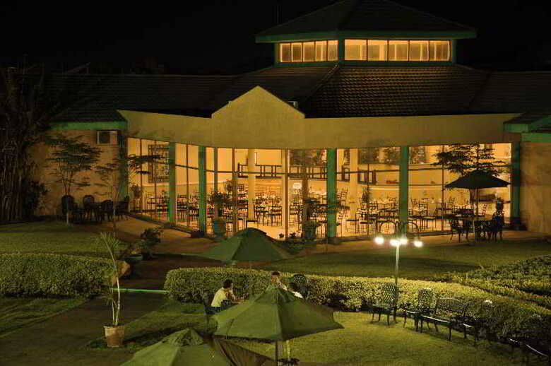 Crossroads Hotel