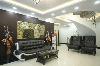 Hotel Red Castle
