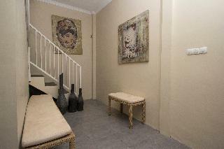 Hotel Oyo 647 Irooms