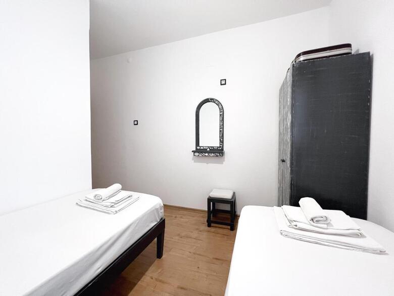 Hostal Kaya Pension