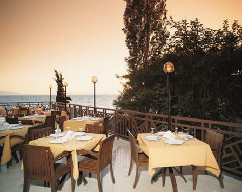 Coastlight Hotel