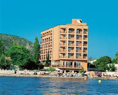 Coastlight Hotel
