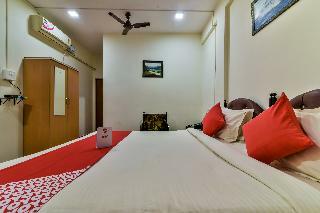 Oyo 10576 Hotel Residency