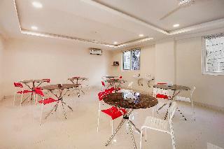 Hotel Oyo 13163 Jaswitha Homes