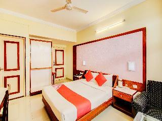 Oyo 27280 Hotel Maya International