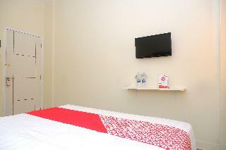 Hotel Oyo 1041 Ayuning Guesthouse