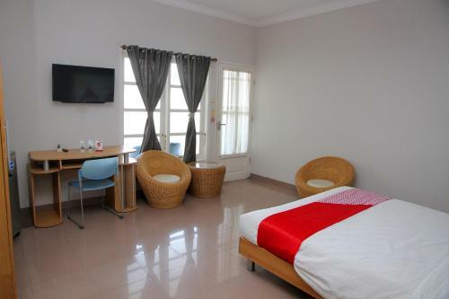 Oyo 1098 Rego Hotel
