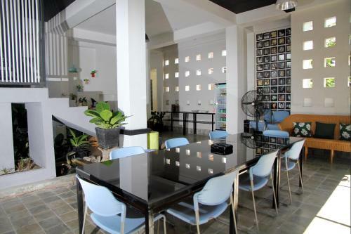 Oyo 1098 Rego Hotel