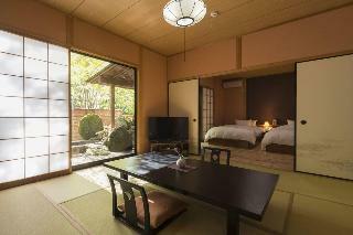 Hotel Yufuin Ryokuyu