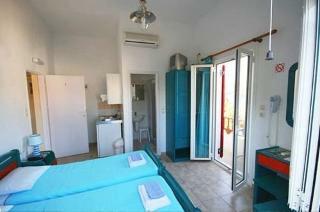 Apartamentos Anna Rooms & Studios