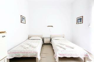 Apartamentos Askas Pension