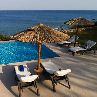 Antonoglou Beach Villas,kiotari