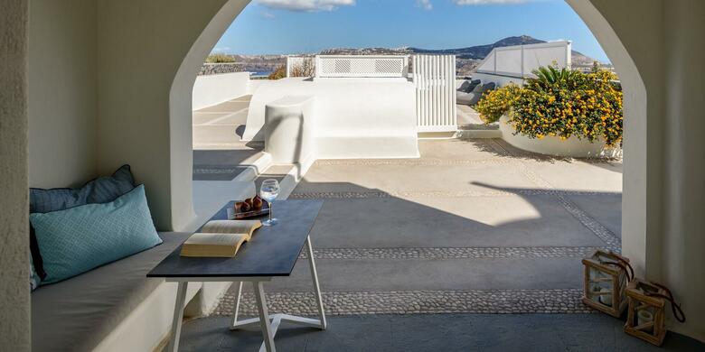 Hotel Elements Of Caldera Suites