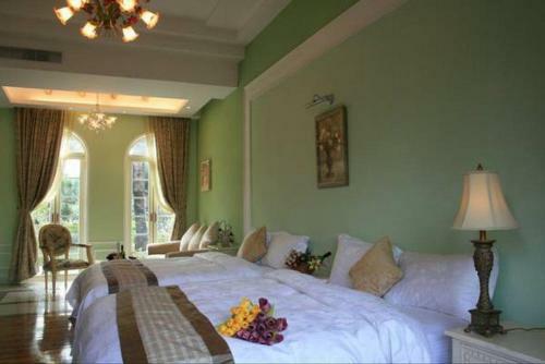 Hostal My Chateau Resort