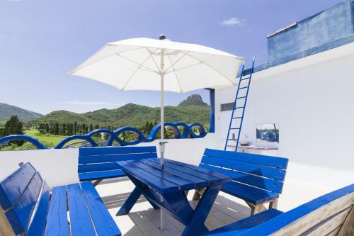 Bed & Breakfast Dream House - Greek Style Hostel