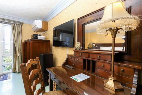 Bed & Breakfast Shangrila Music Villa
