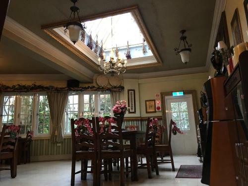 Bed & Breakfast Shangrila Music Villa