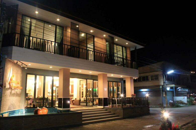Hotel Saranya Riverhouse