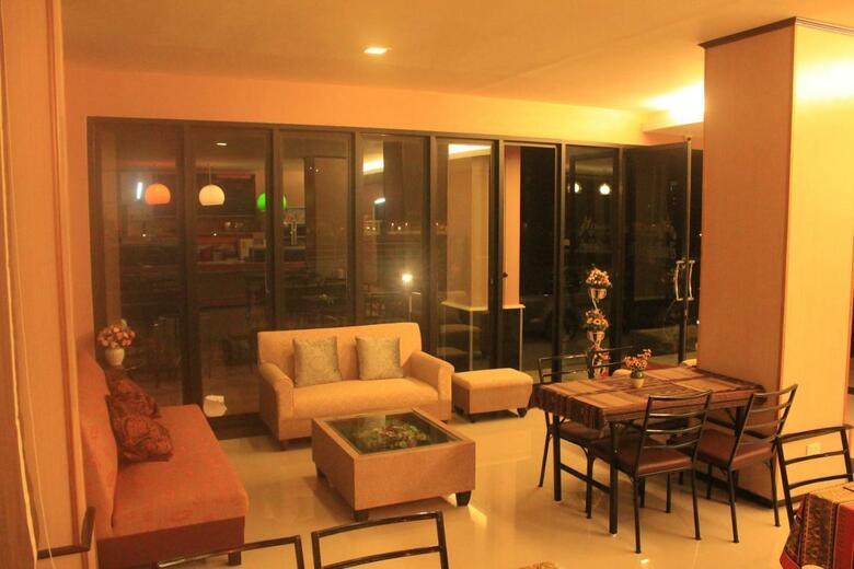 Hotel Saranya Riverhouse