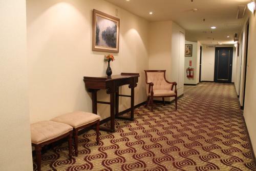 Duke Hotel