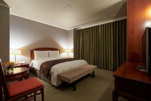 Sol Hotel