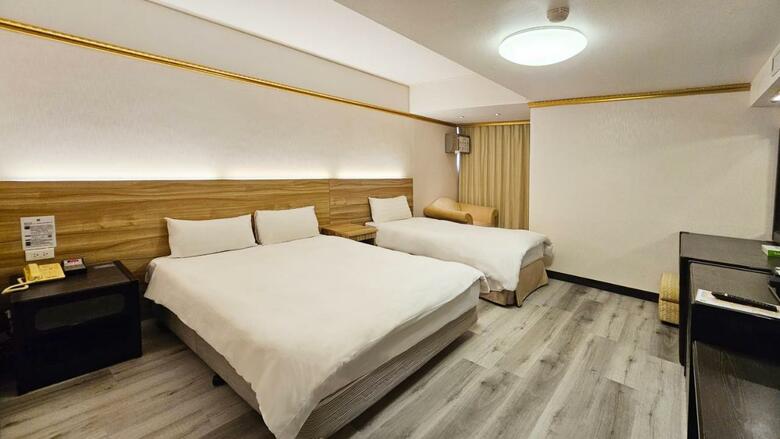 Golden Age Hotel