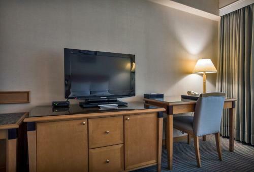 The Carlton Hotel - Chung Hwa