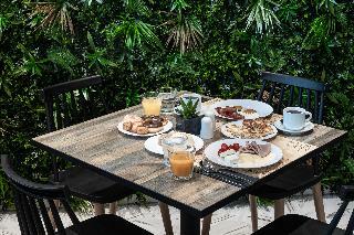 31 Doors Hotel