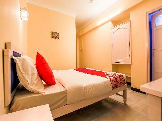 Hotel Oyo 776 Royal Heritage