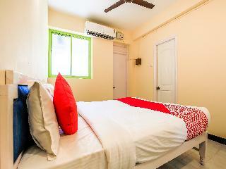 Hotel Oyo 776 Royal Heritage