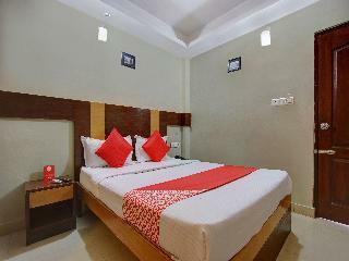 Oyo 958 Hotel Greenwood Inn