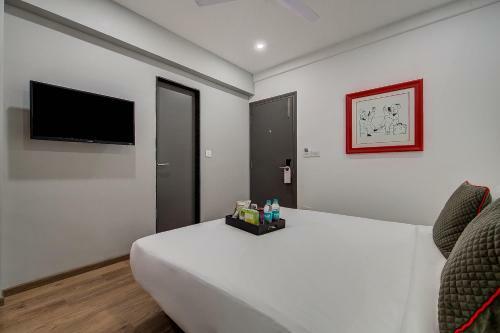 Hotel Oyo Townhouse 105 Khar West Station