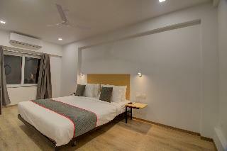 Hotel Oyo Townhouse 092 Ashray