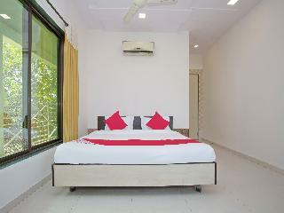 Oyo 28363 Hotel Sai Icon Residency