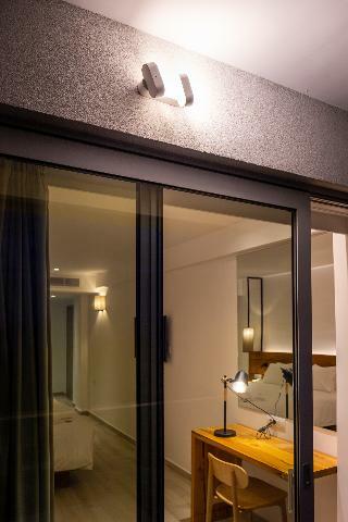 Eleals Boutique Hotel