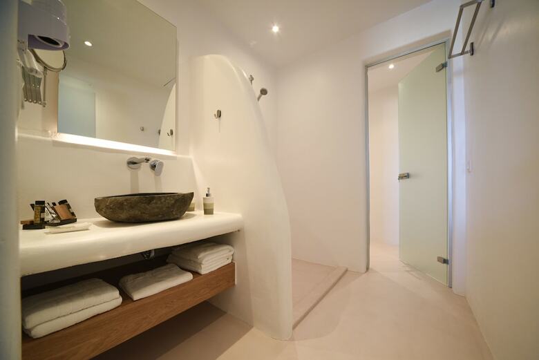 Hotel Myconian Crown Suites