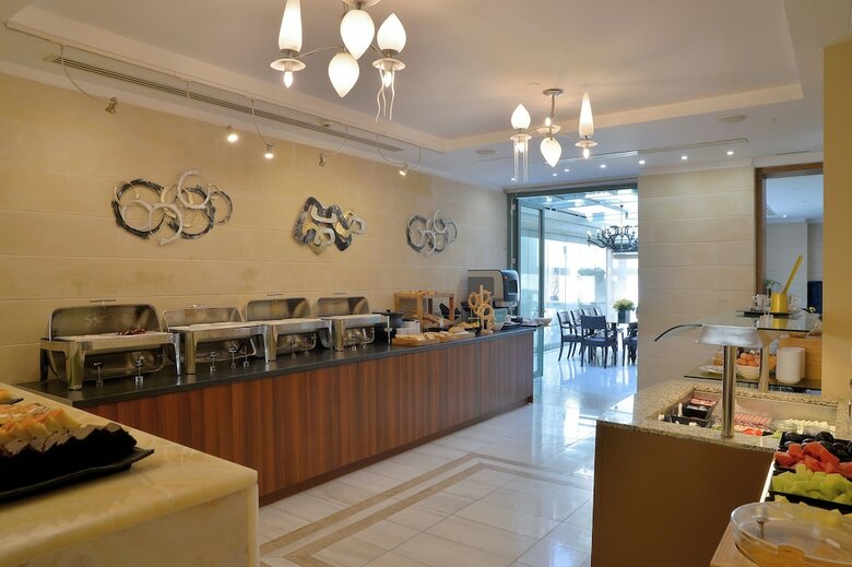 Athenaeum Eridanus Luxury Hotel