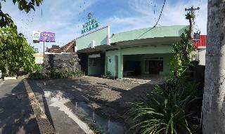 Oyo 693 Hotel Safara