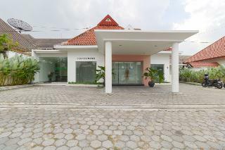 Hotel Reddoorz Plus @ Demangan Gejayan