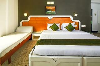 Hotel Treebo Green View