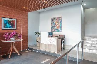 Oyo Flagship 755 Appartel Grand Dhika City