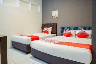 Oyo 1111 Passer Baroe Inn